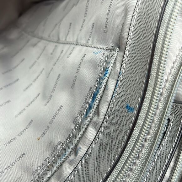 9770 Michael Kors gray tote bag - Picture 7 of 16